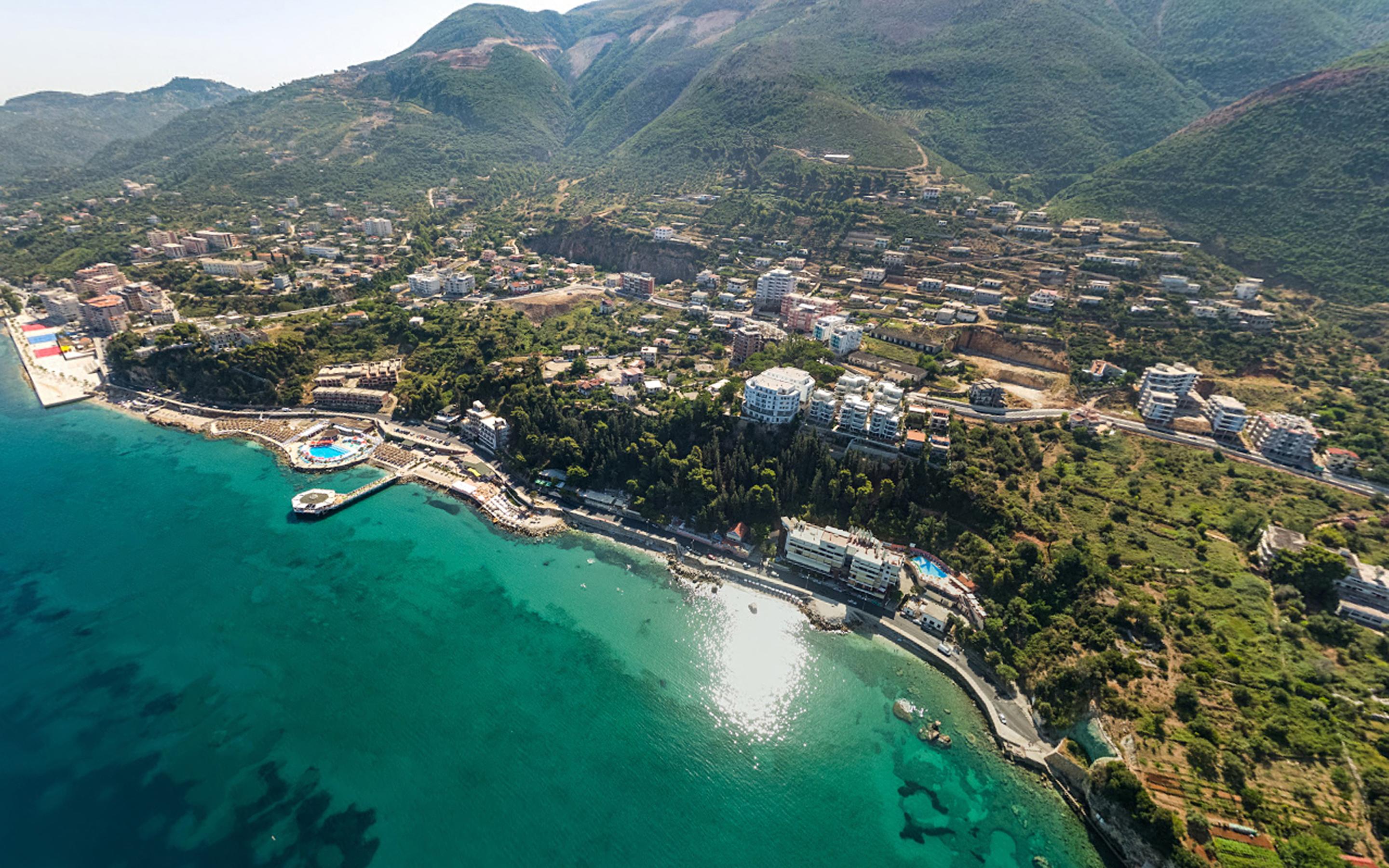 Hotel New York Vlorë Esterno foto