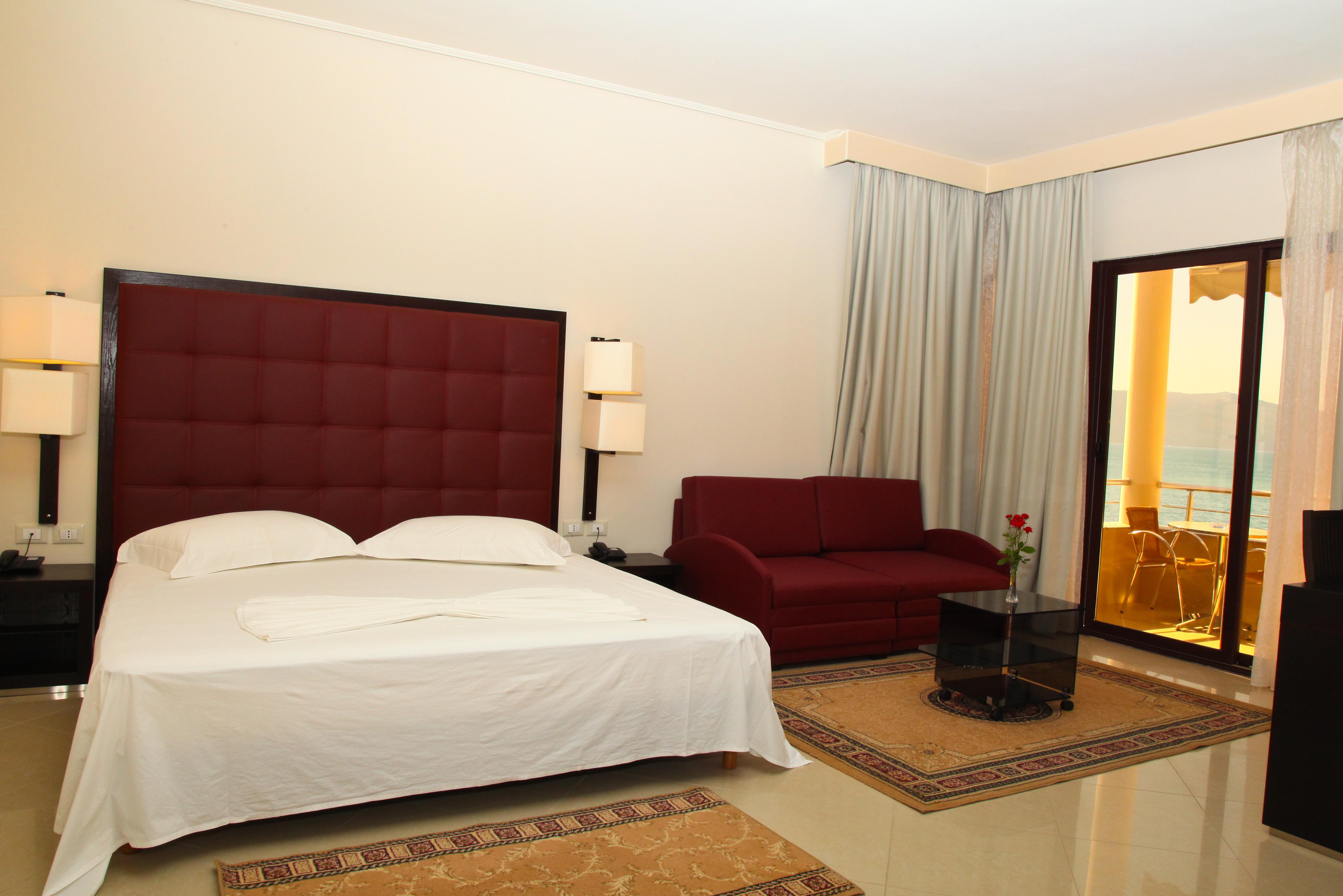 Hotel New York Vlorë Esterno foto