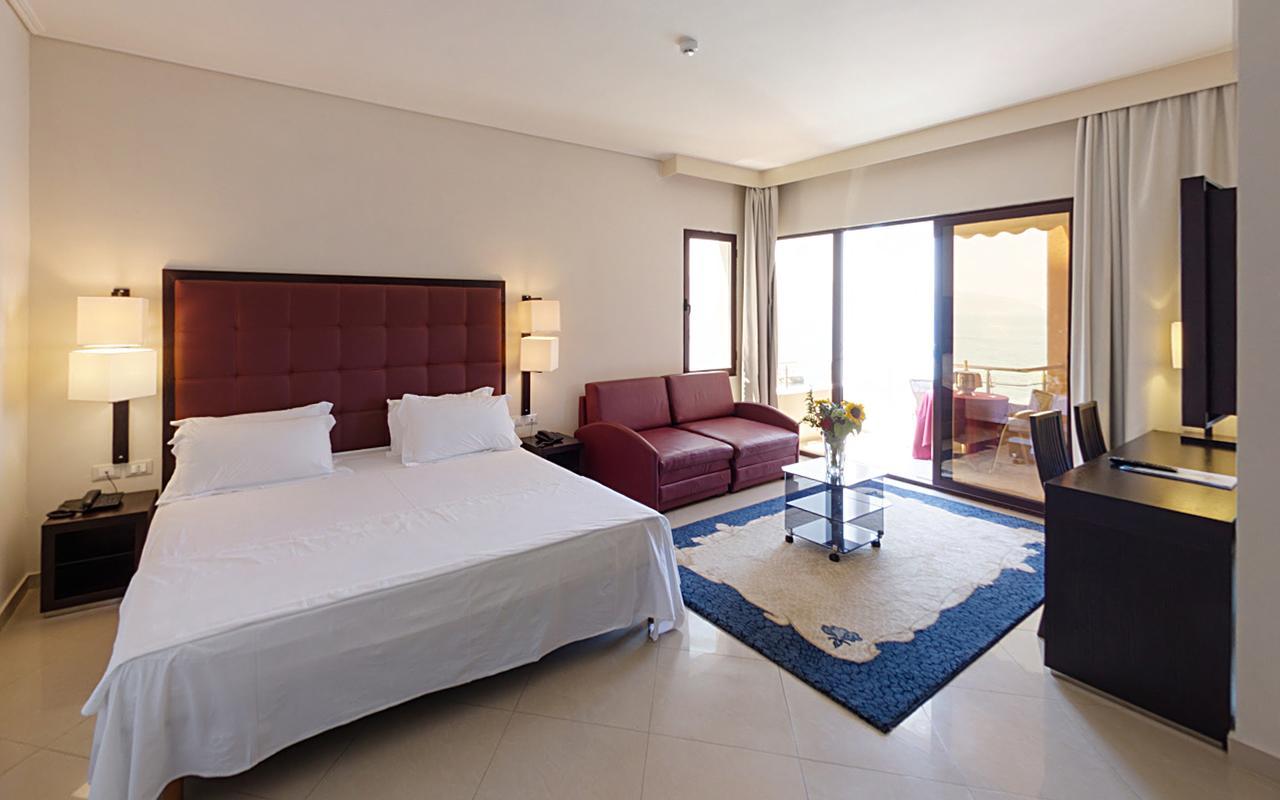 Hotel New York Vlorë Esterno foto